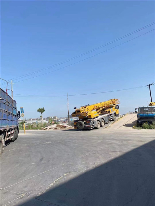 广昌县25吨吊车的租赁价格大概是多少？