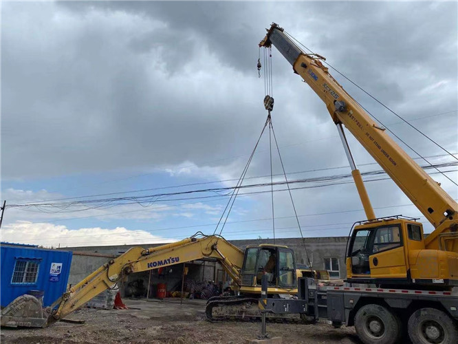 广昌县25吨吊车的工作半径是多少？